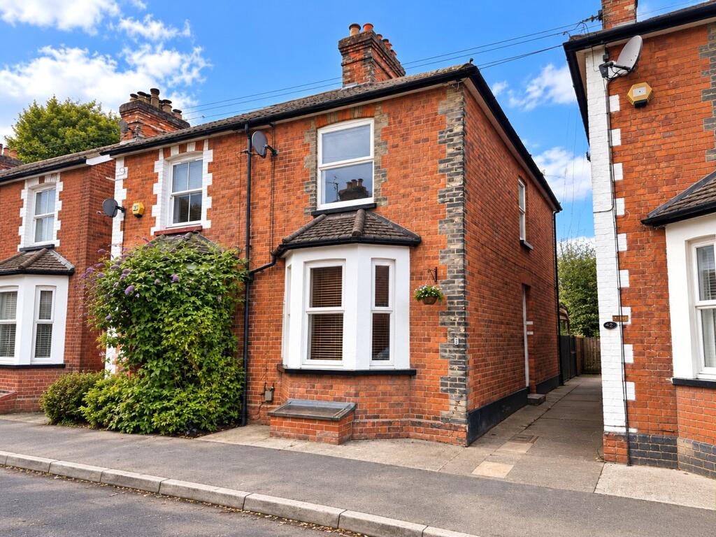 Main image of property: Chestnut Road, Guildford, Surrey, GU1