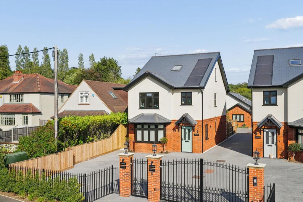 Main image of property: Wexham Street, Stoke Poges, SL3