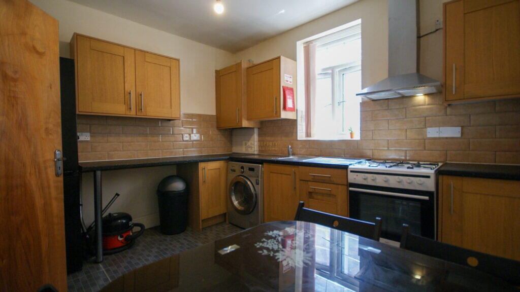 Main image of property: Meriden Street, Digbeth, Birmingham, B5 5LR