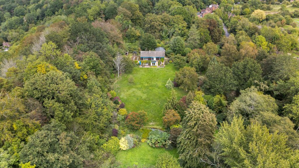 Main image of property: Lincoln Hill, Ironbridge, TF8