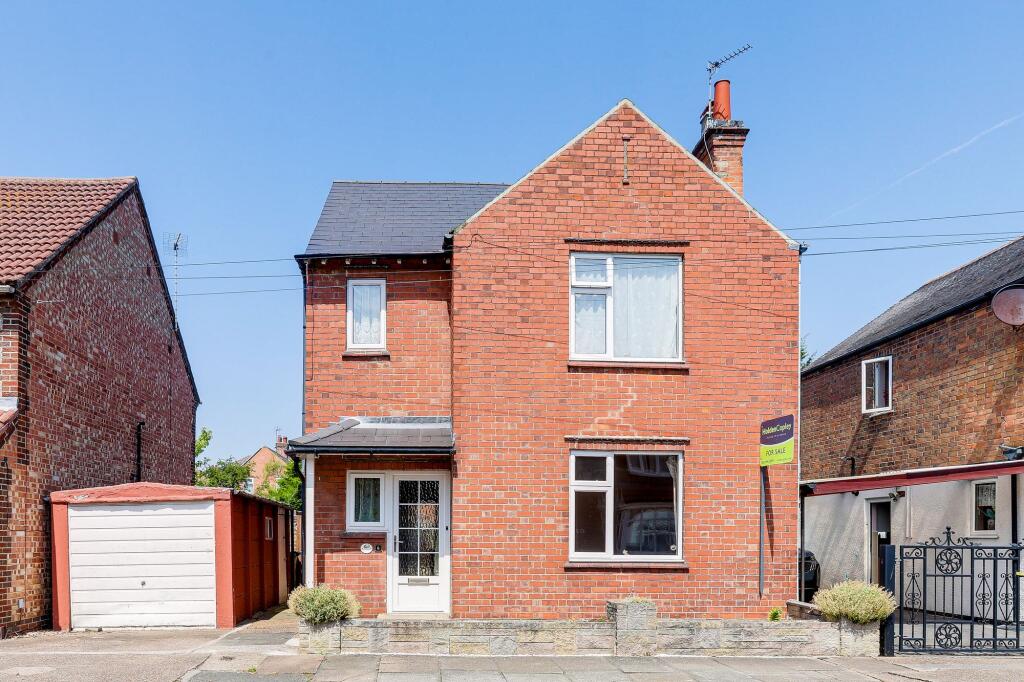 Main image of property: Warwick Road, Long Eaton, NG10