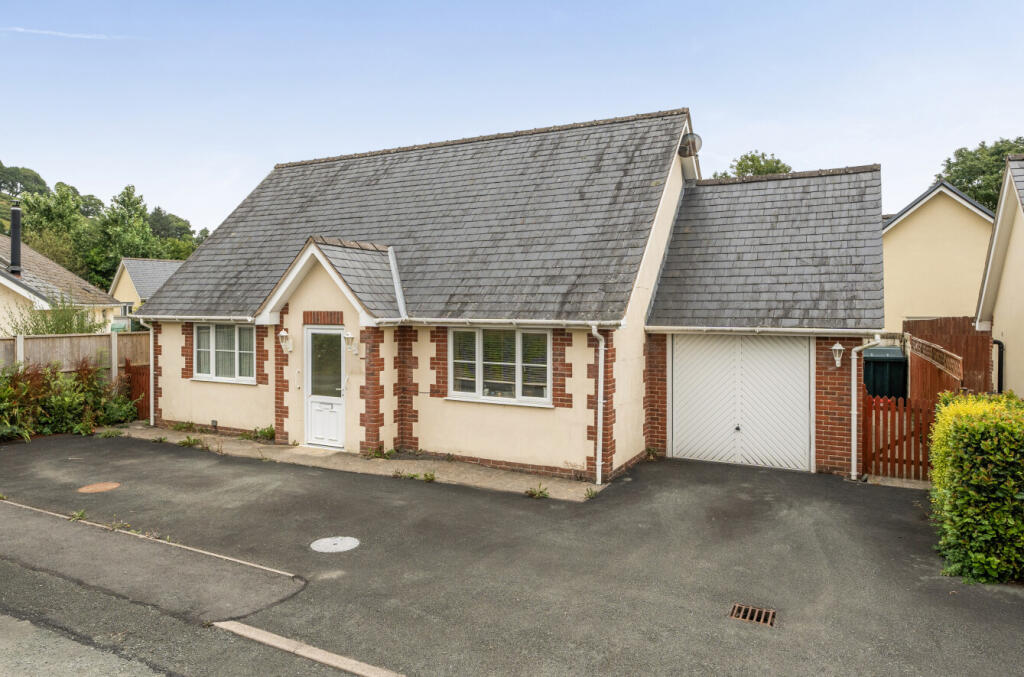 Main image of property: Maes Y Gof, Foel, Welshpool, Powys, SY21