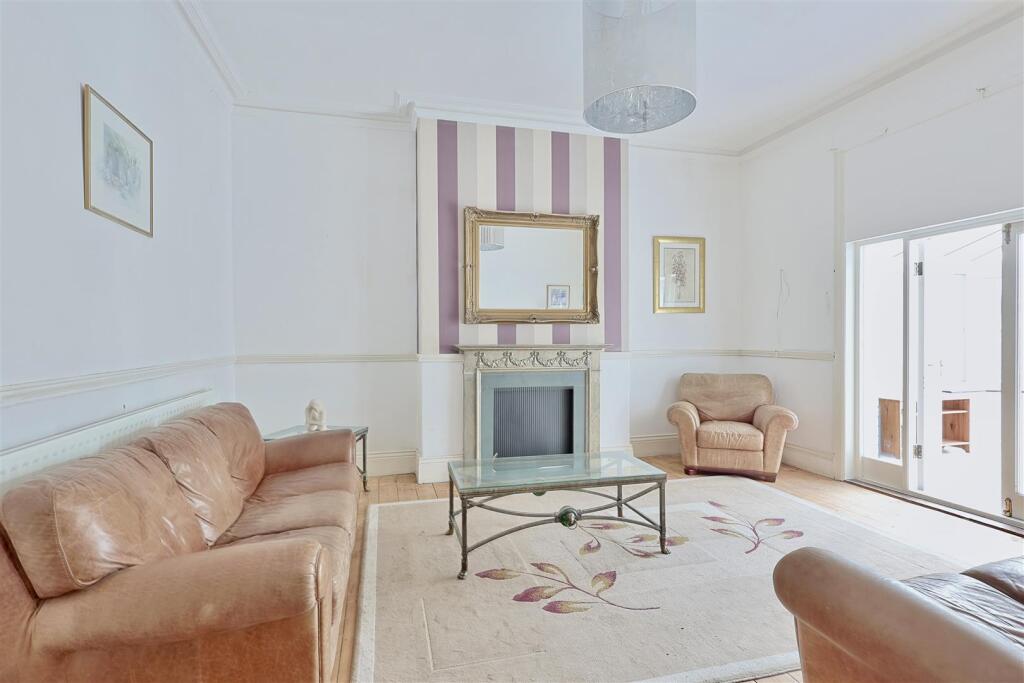 Main image of property: Osborne Road, Jesmond, Newcastle Upon Tyne, NE2