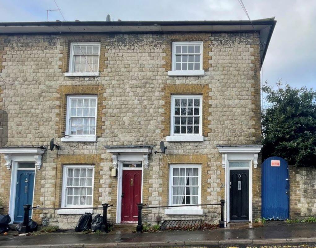 Main image of property: 29 Wyatt Street, Maidstone, Kent, ME14 1EU