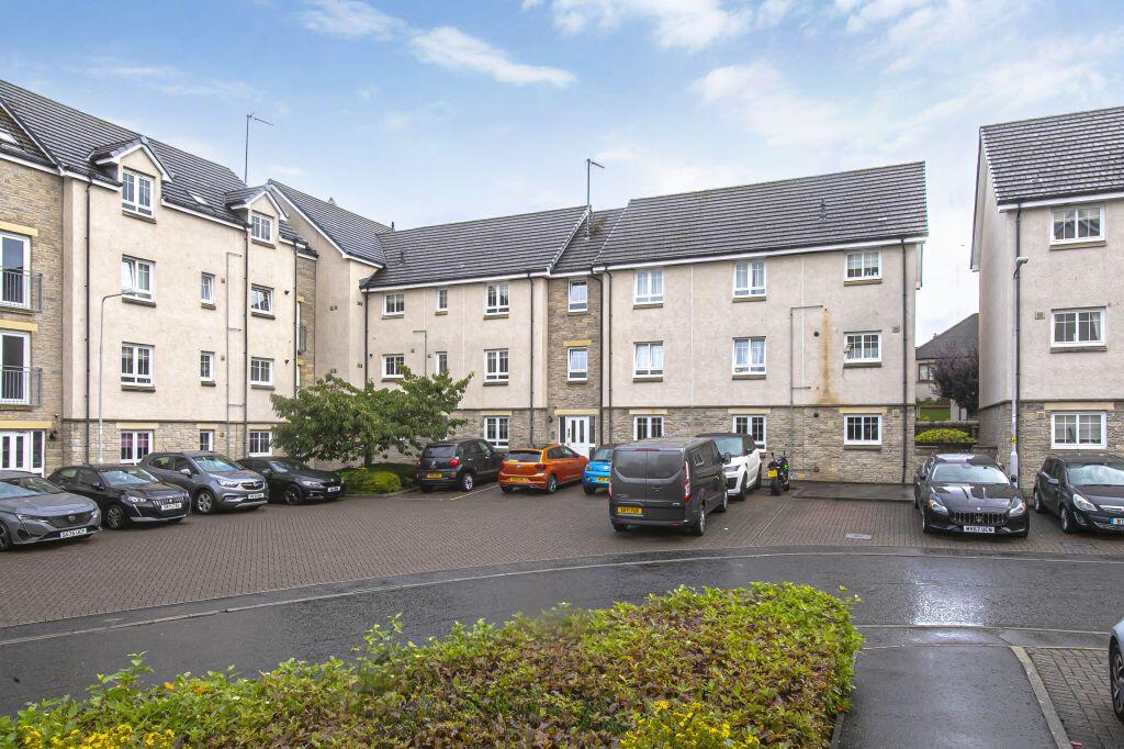 Main image of property: 25 Pilmuir Place, Dunfermline, KY12 9FD