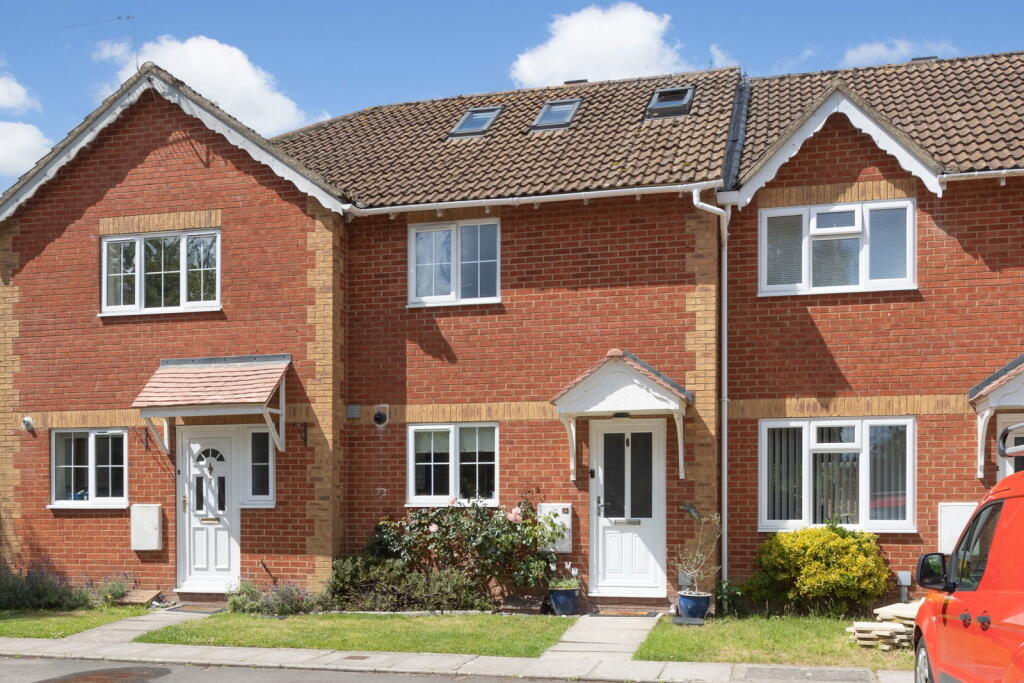 Main image of property: Marina Close, Devizes, Wiltshire, SN10 2RQ