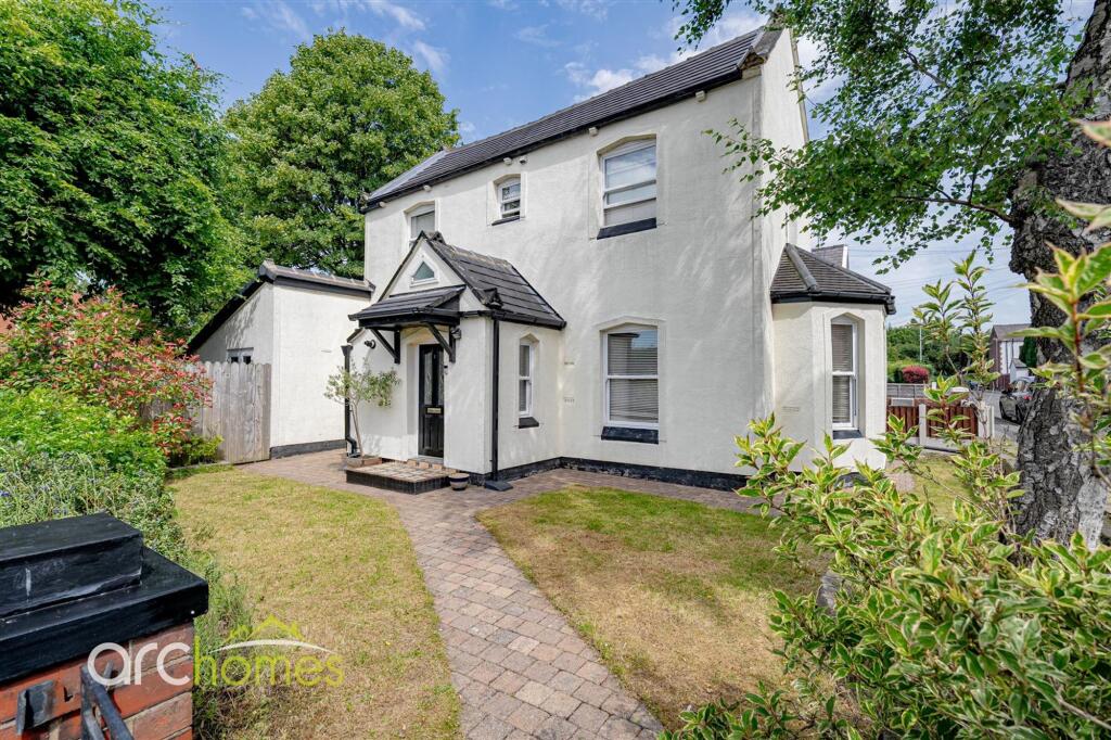 Main image of property: Peel Terrace, Westhoughton, BL5