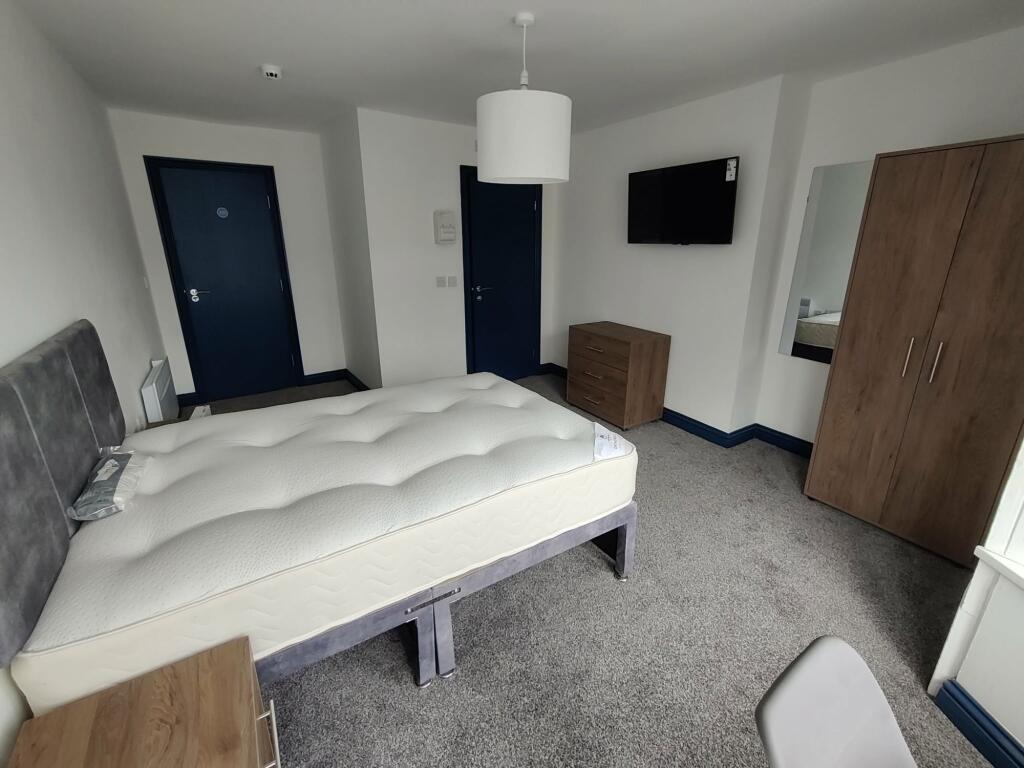 Main image of property: Room , South Shields, Tyne and Wear, NE33 2LZ