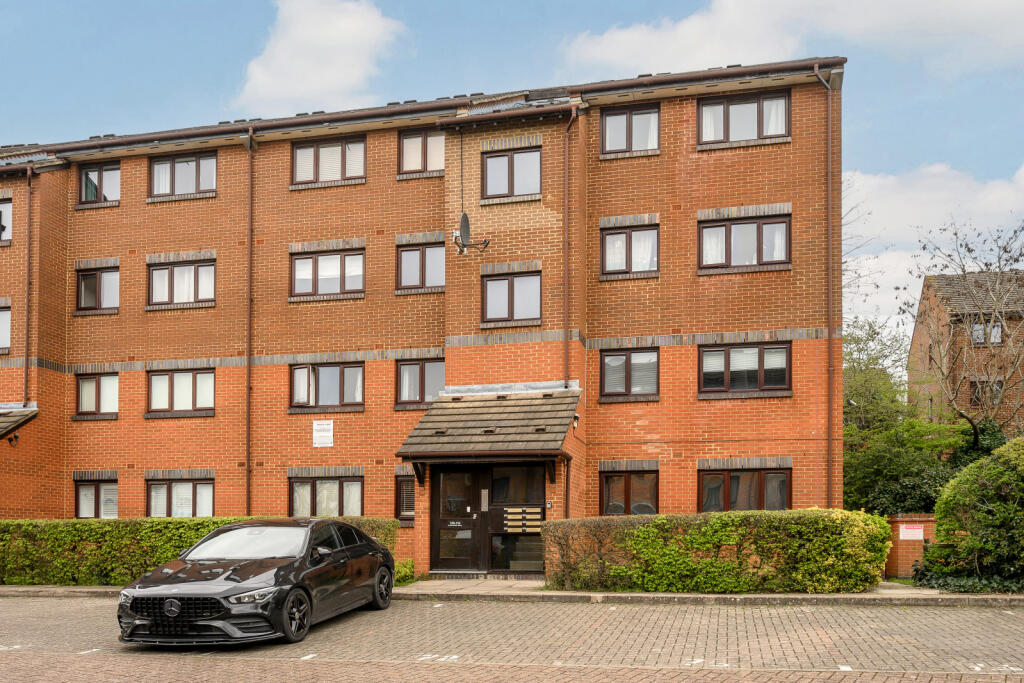 Main image of property: St. Benedicts Close, London, SW17