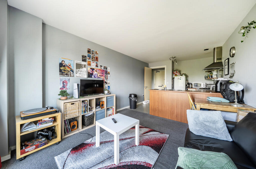 Main image of property: City Point, 156 Chapel Street, Salford