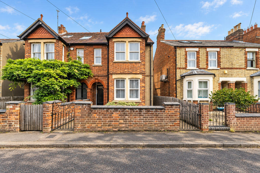 Main image of property: Windmill Road, Oxford