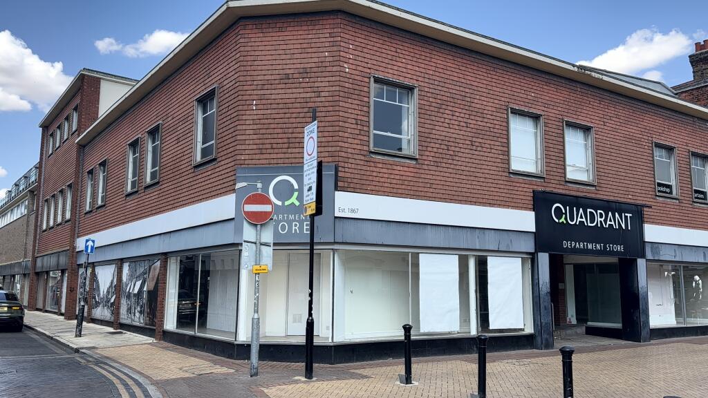 Corner of Moulsham Street and Baddow Road