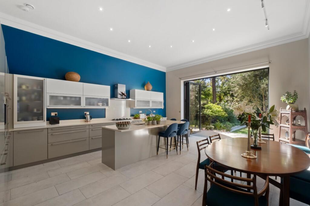 Main image of property: Gleneldon Road, Streatham, London, SW16