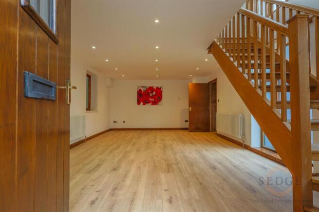 13 wonsover road-03.jpg