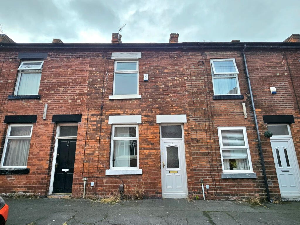 Main image of property: Gidlow Street, Lancashire, M18
