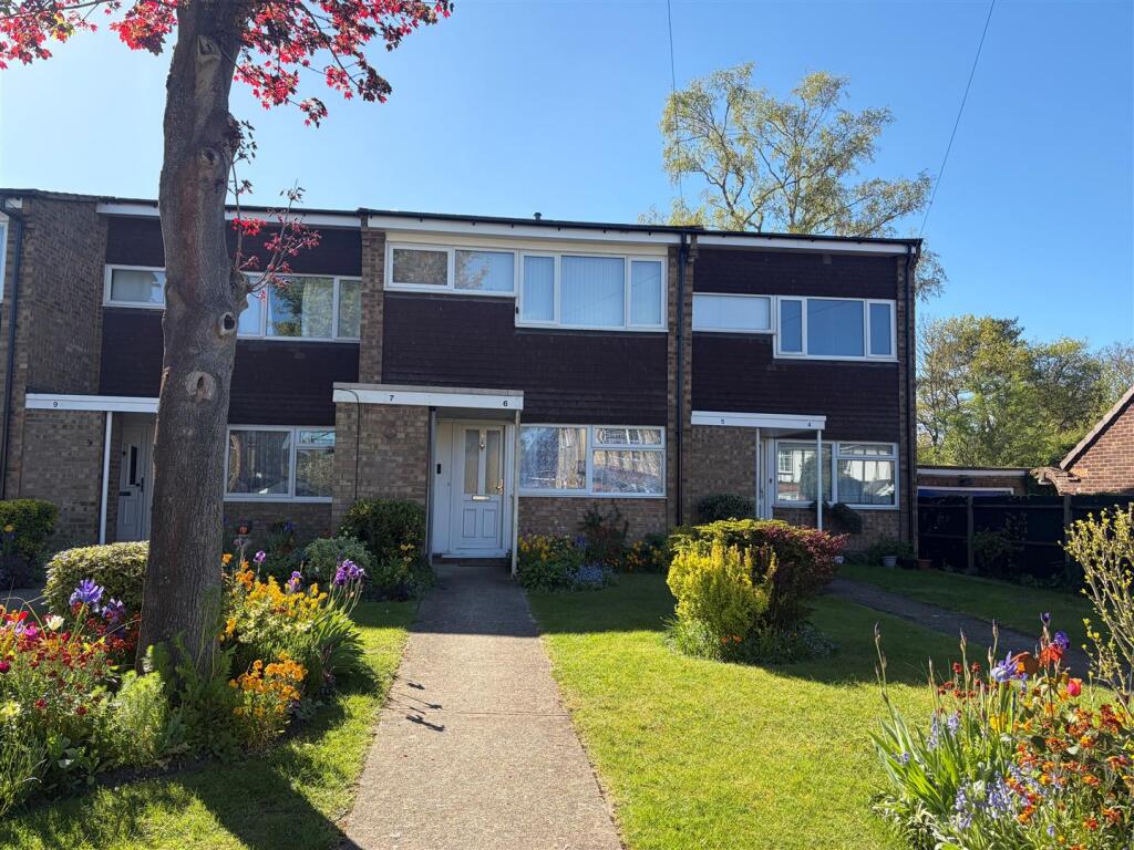 Main image of property: Green Lane Court, Hitchin