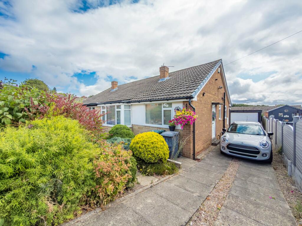 Main image of property: Chevins Close, Birstall