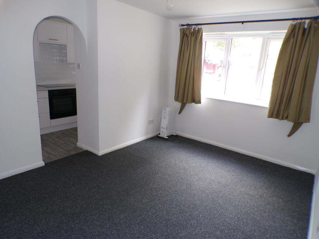 Main image of property: Oakhill Road,
Purfleet,
RM19