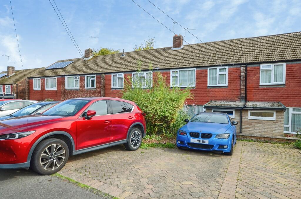 Main image of property: Lynton Road, Chesham