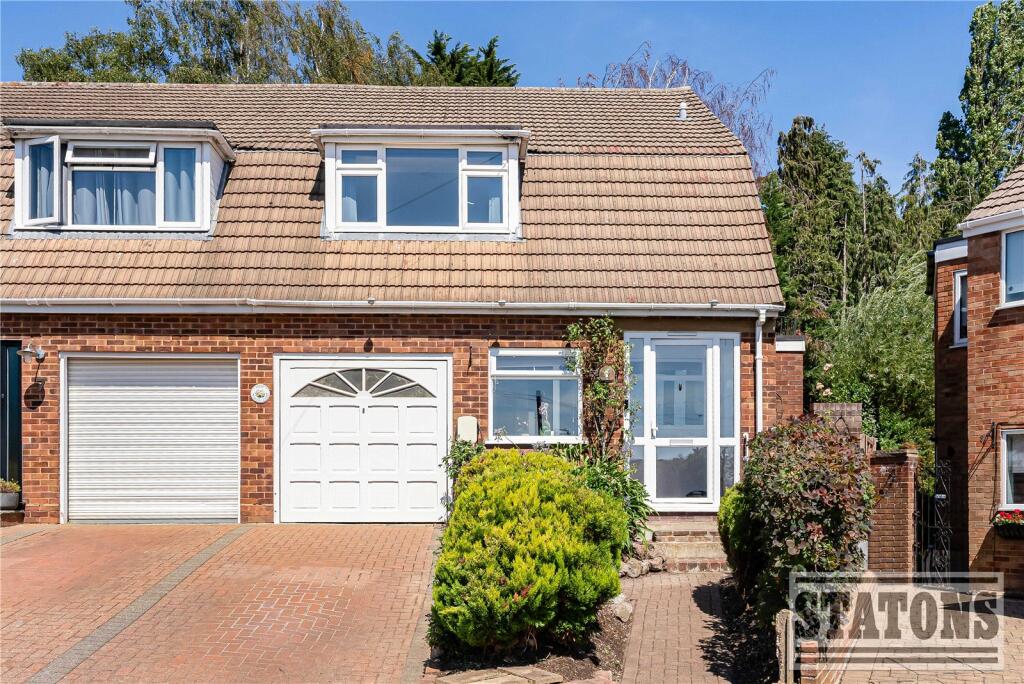 Main image of property: Vincent Close, Barnet, EN5