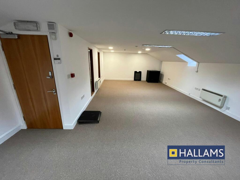 Suite 6 - Internal