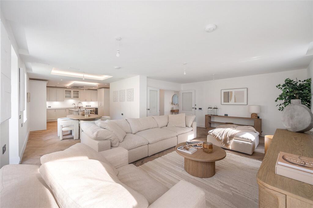 Main image of property: Shalford Lodge, 157 Kingston Hill, Kingston-Upon-Thames, London, KT2