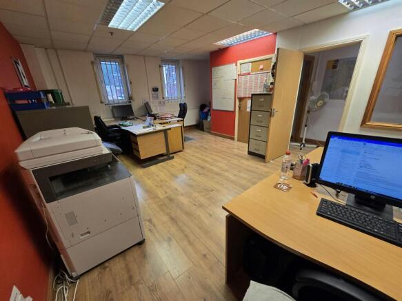 Office 1
