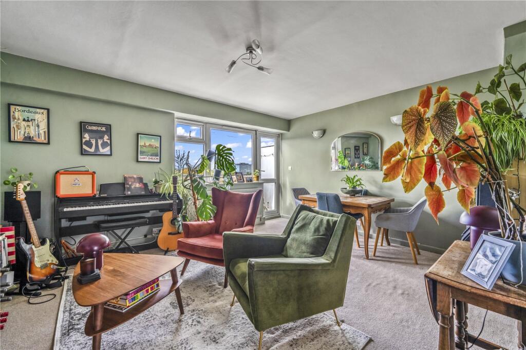 Main image of property: Seymour Gardens, Twickenham, TW1