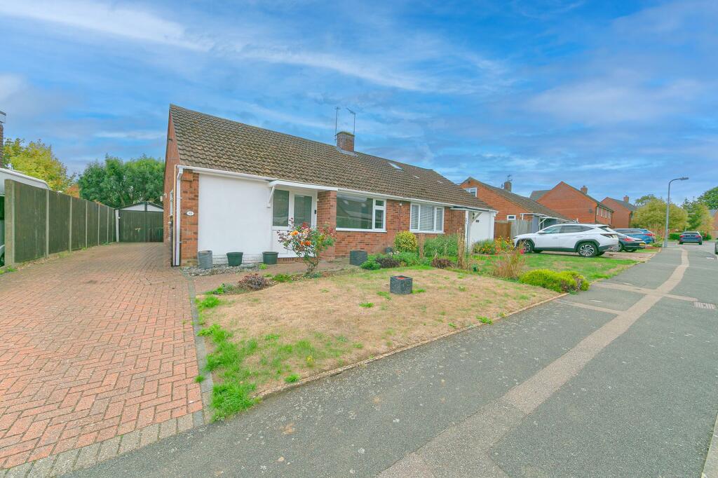 Main image of property: Manorfields Road, Old Stratford, MK19