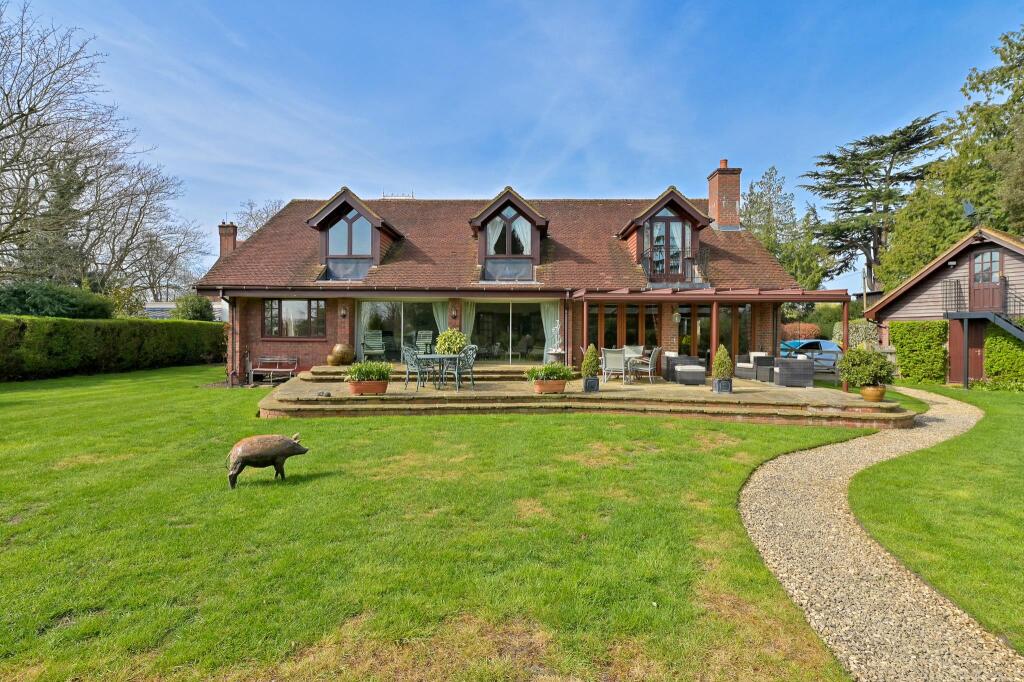 Main image of property: River Road, Taplow, Maidenhead, Buckinghamshire SL6