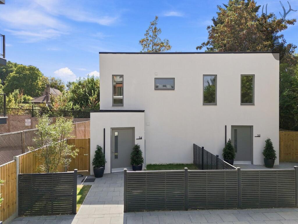 Main image of property: Novella, High Road, Chigwell