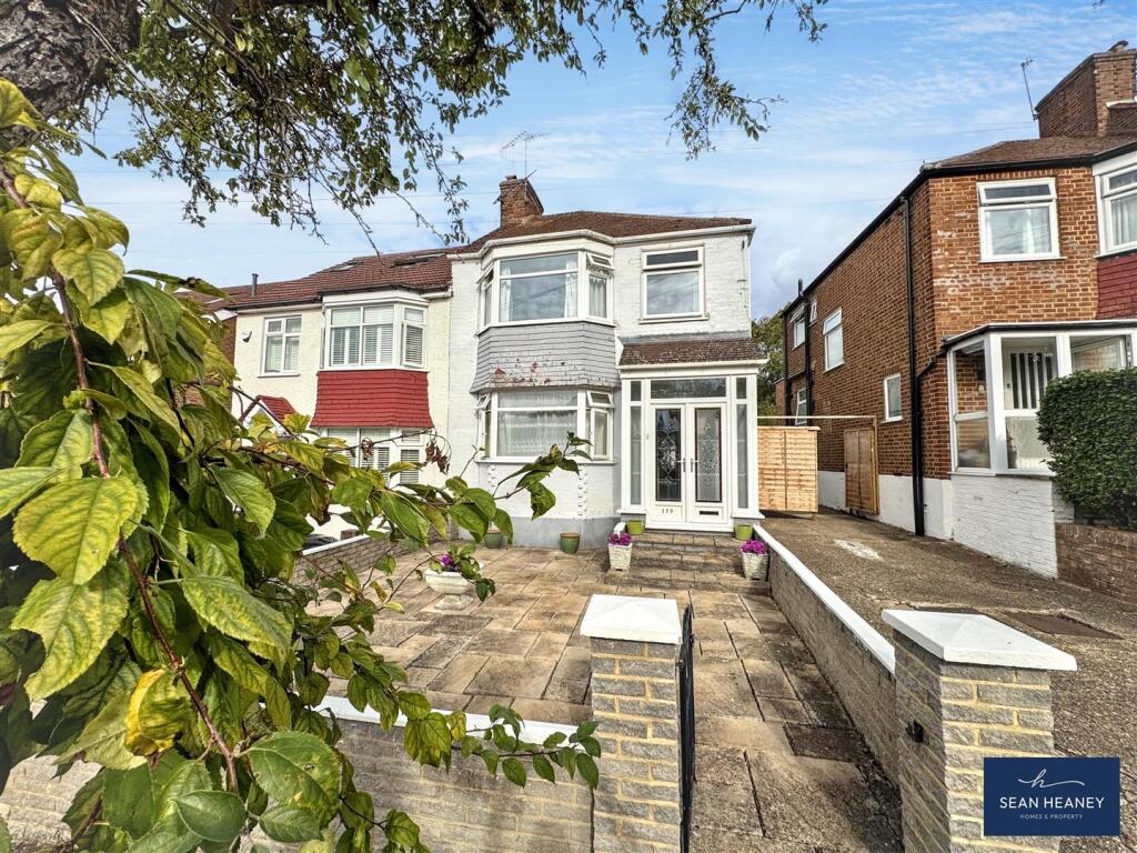 Main image of property: Sherrards Way, Barnet
