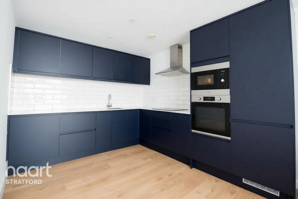 Main image of property: High Street, London