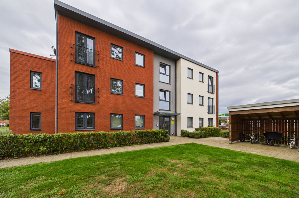 Main image of property: Wellingtonia Gardens, Barnwood, Gloucester, GL4 3BZ
