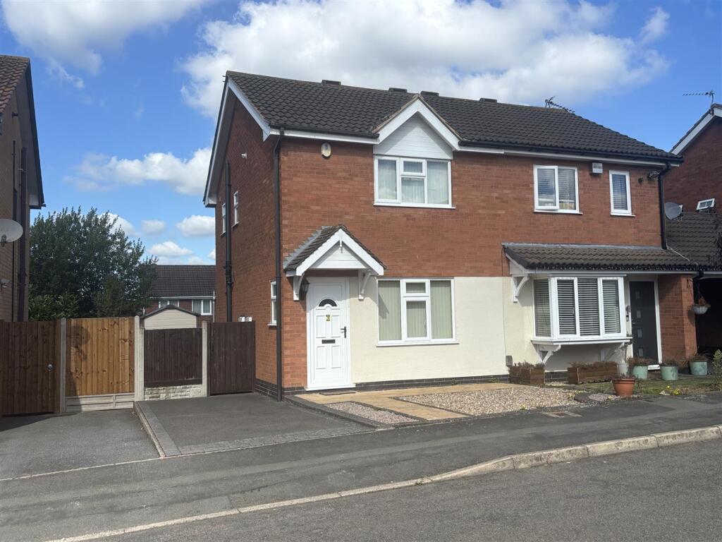 Main image of property: Springfield Close, Glenfield, Leics