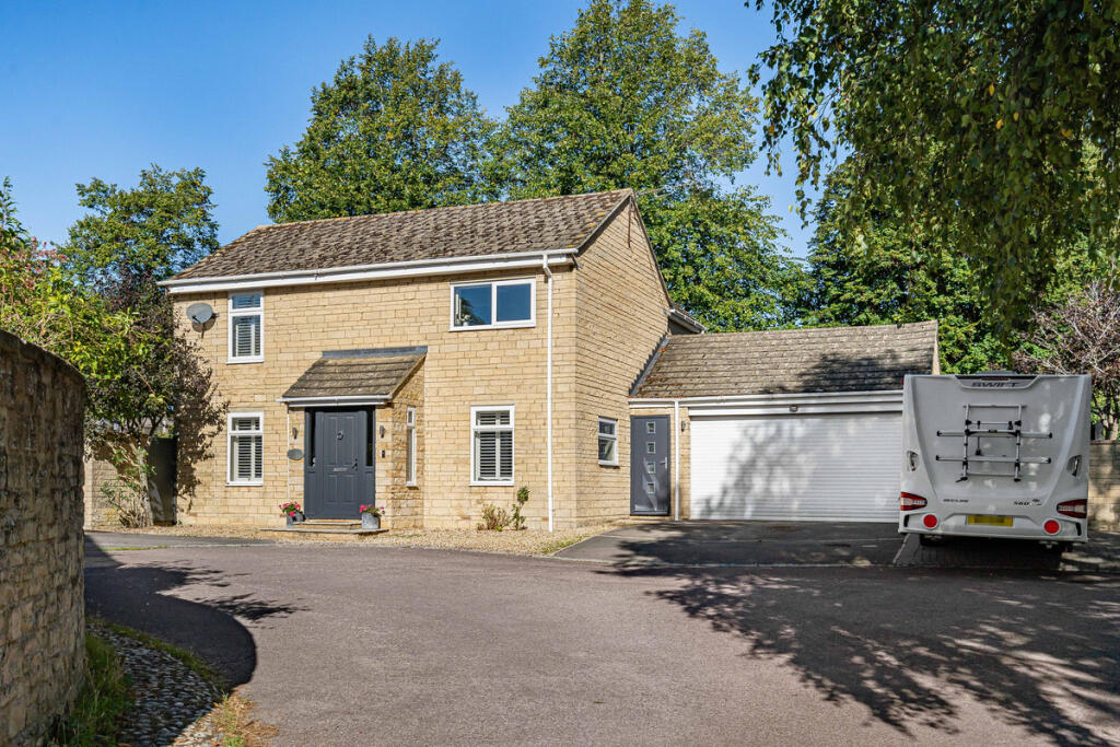 Main image of property: Pensclose, Witney, OX28