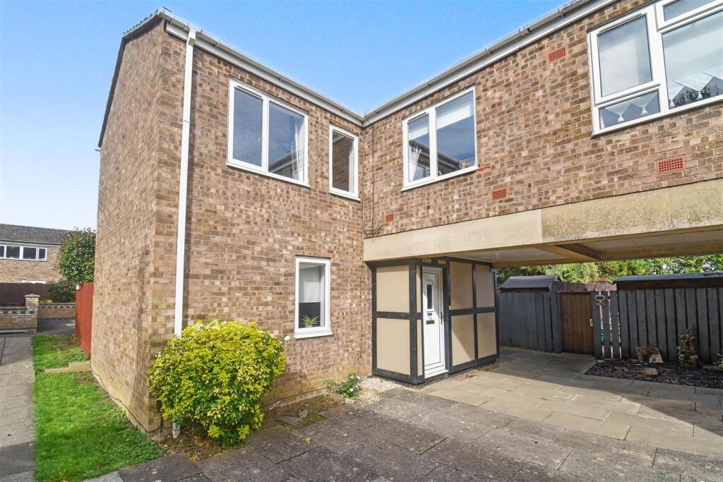 Main image of property: NN17, Pages Walk, Corby