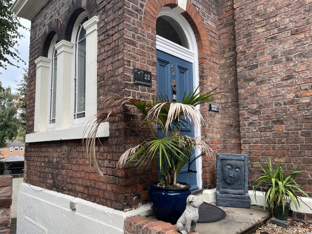 Main image of property: Shrewsbury Road, Oxton