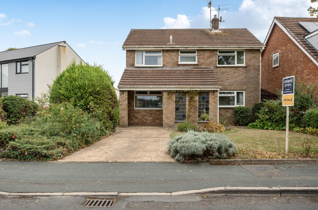 Main image of property: Merlin Way, Covingham, Swindon, SN3