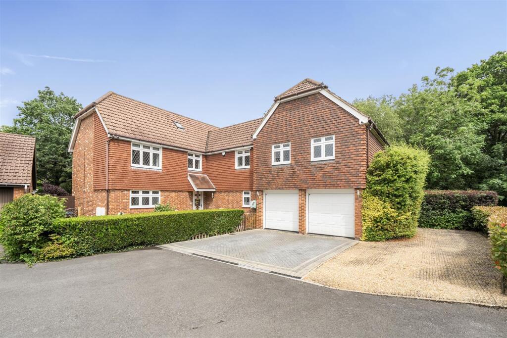 Main image of property: Hanoverian Way, Whiteley