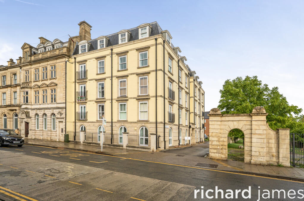 Main image of property: Horder Mews, Old Town, Swindon, SN1
