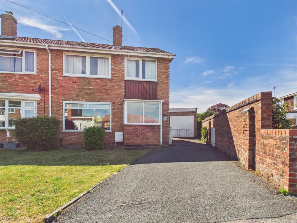 Main image of property: Laynes Road, Hucclecote, Gloucester, Gloucestershire, GL3