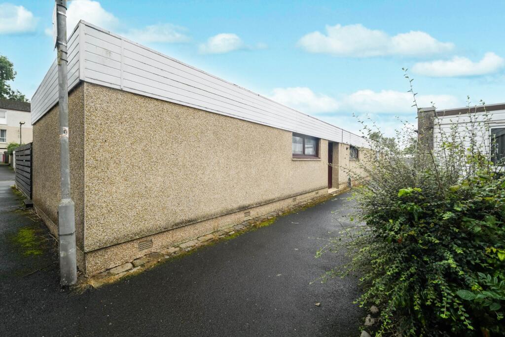 Main image of property: 3 Almond Road, Cumbernauld, Glasgow