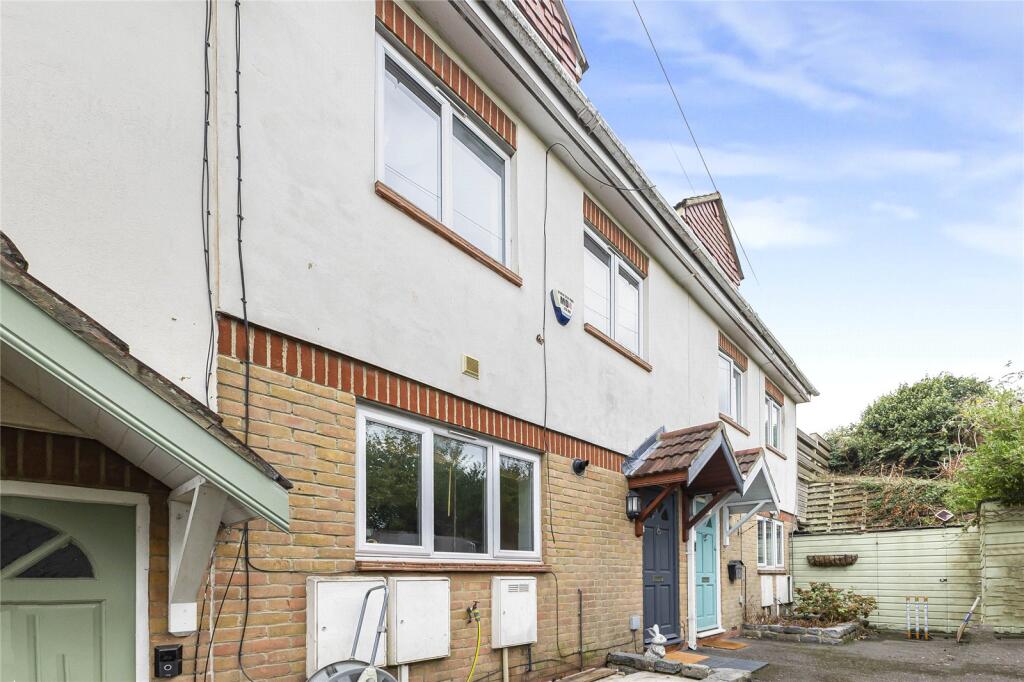 Main image of property: West Street, Rochester, Kent, ME2