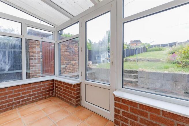 Conservatory/Sun Room