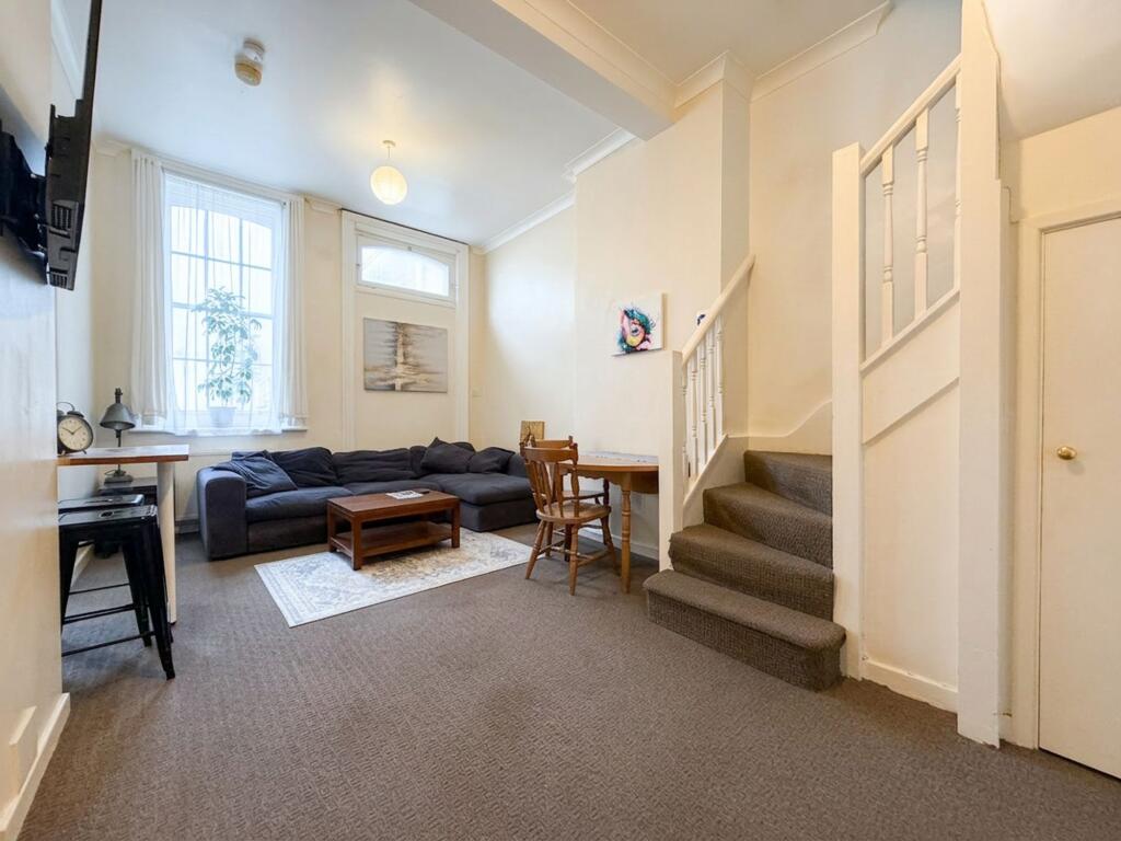Main image of property: Gloucester Road, Brighton, BN1