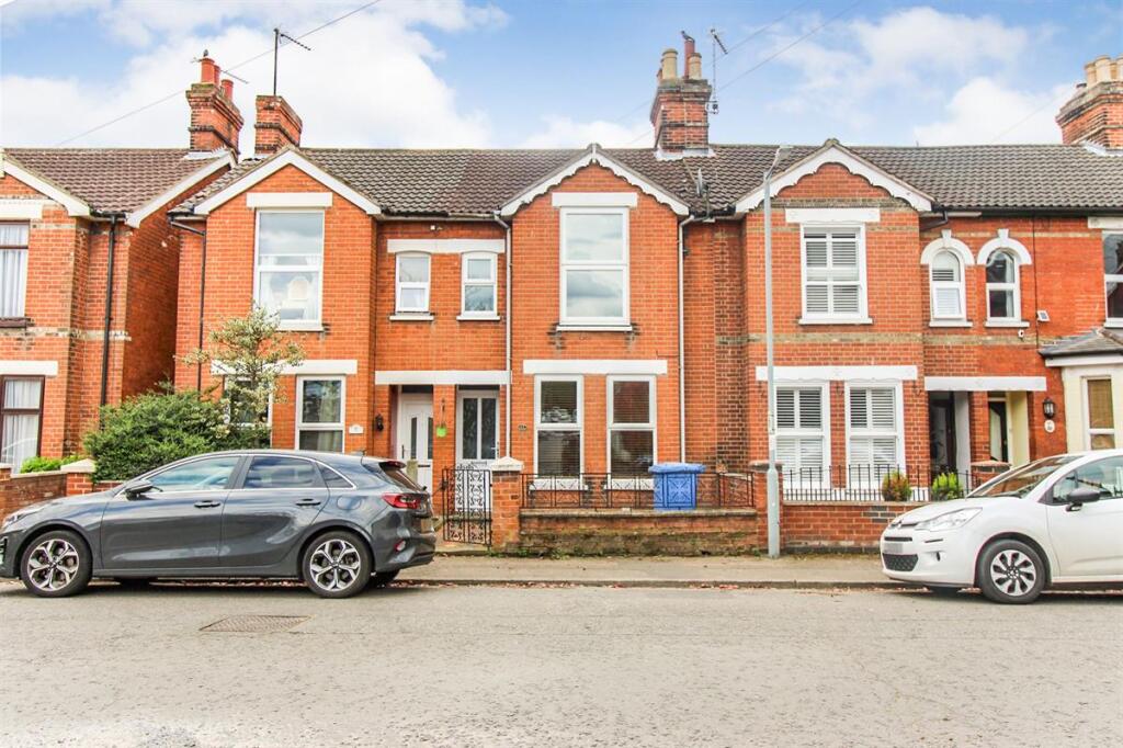 Main image of property: Waterloo Road, Ipswich