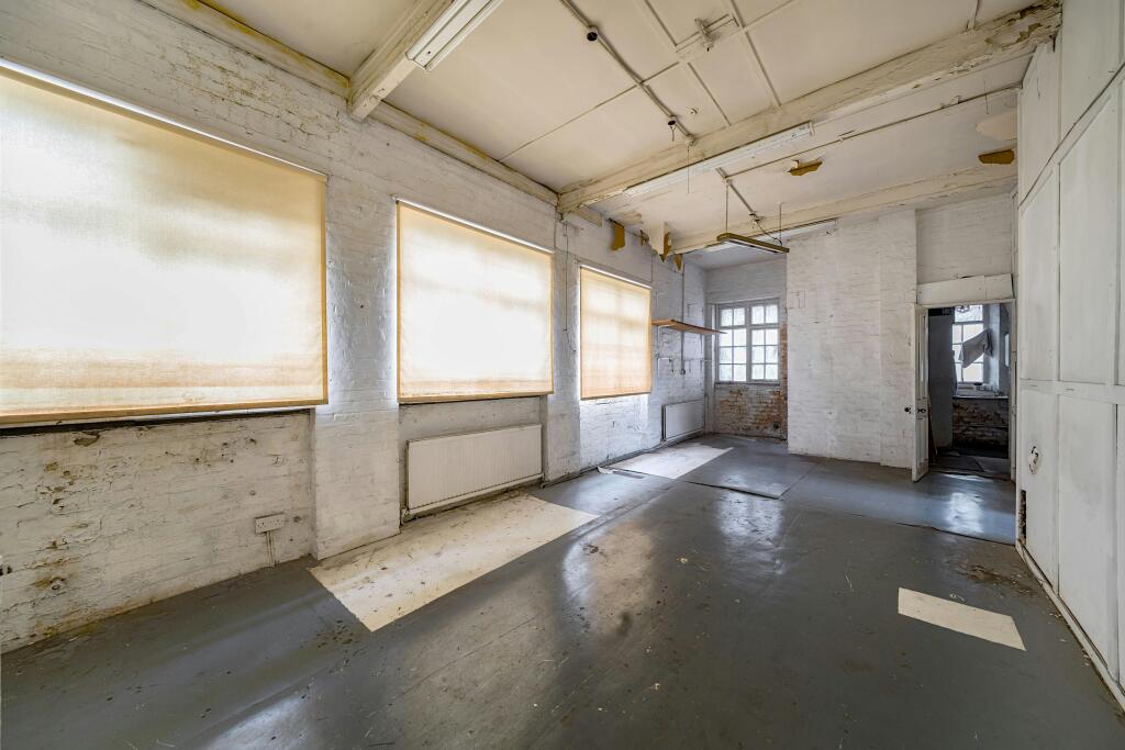 8f863541.jpg