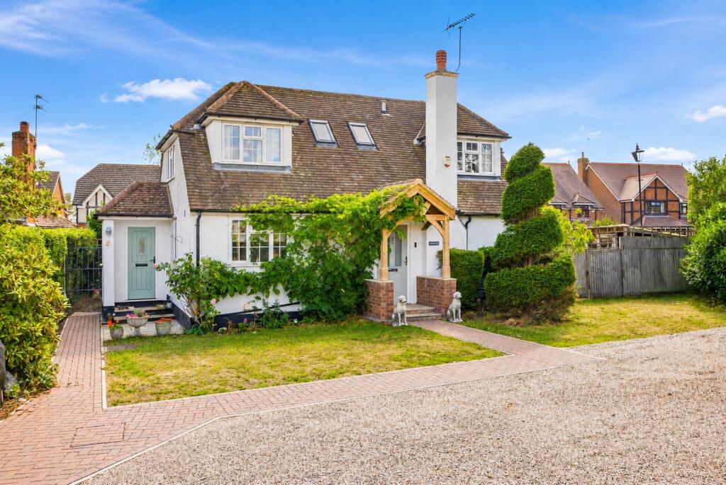 Main image of property: Park Street Lane, Park Street, St. Albans, Hertfordshire, AL2