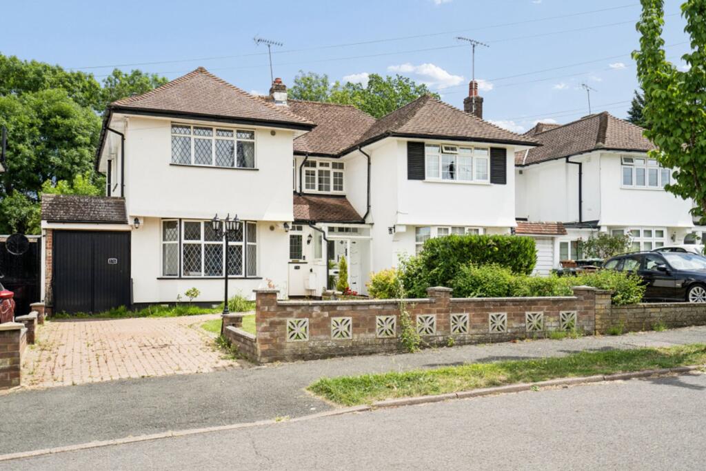Main image of property: Hillcroft Crescent, Oxhey Hall, WD19